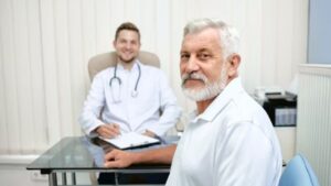Lee más sobre el artículo Chequeo Urológico Anual: Clave para tu Salud Masculina